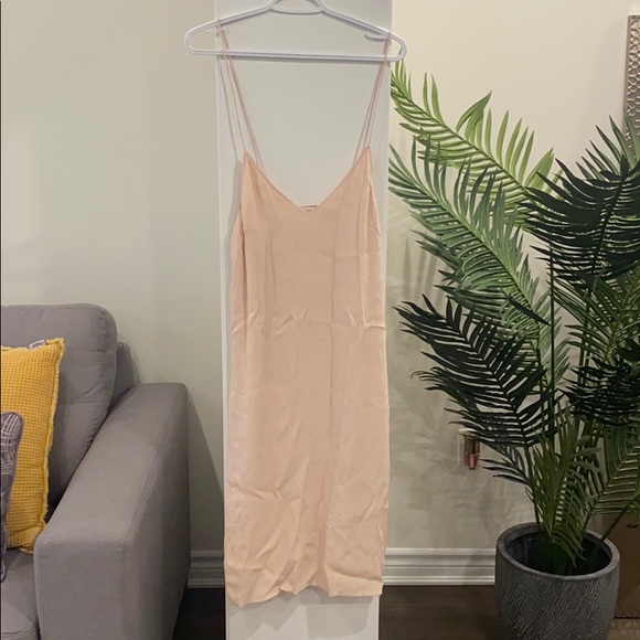 Wilfred Dress - Picture 1 of 3